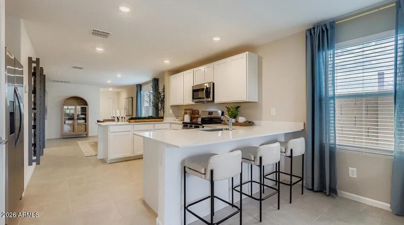 1963 W Renfield Ave, Apache Junction, AZ 85120