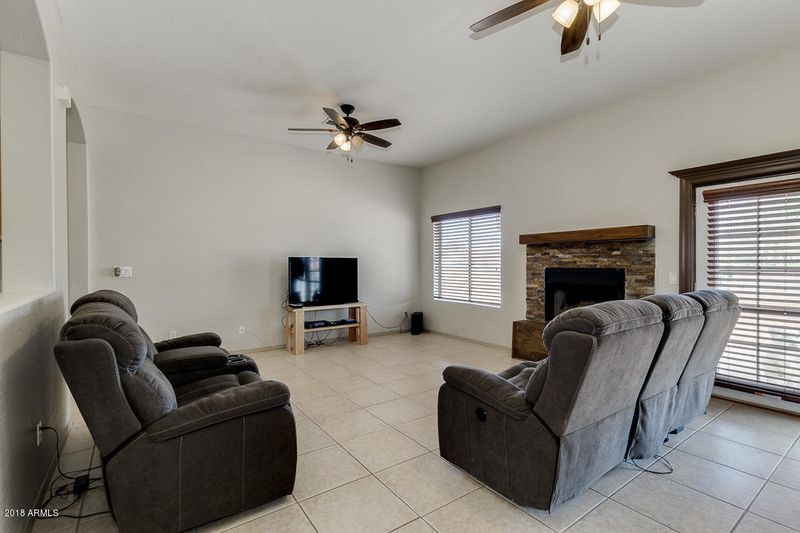 19632 E Hunt Hw, Queen Creek, AZ 85142