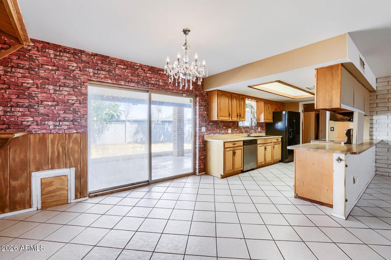 19635 N 19th Ave, Phoenix, AZ 85027