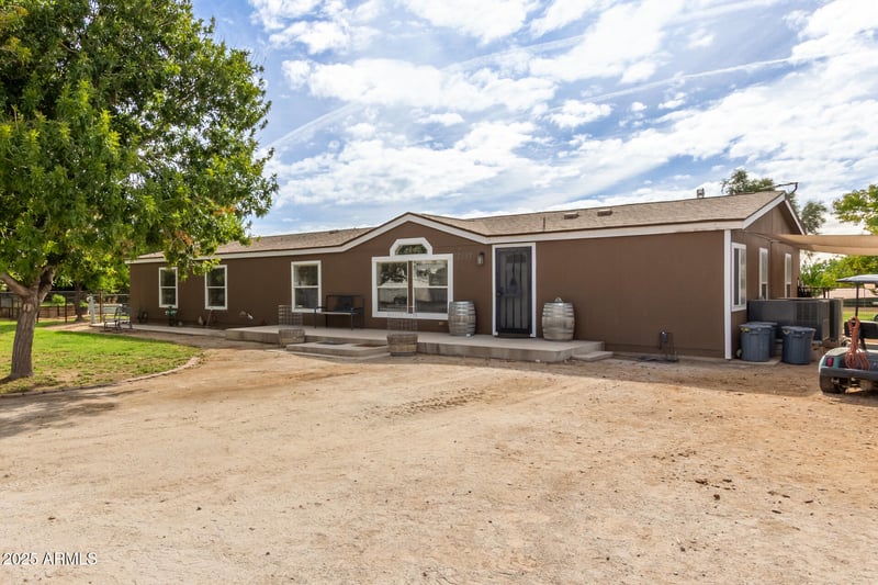 19637 Magnolia St, Buckeye, AZ 85326