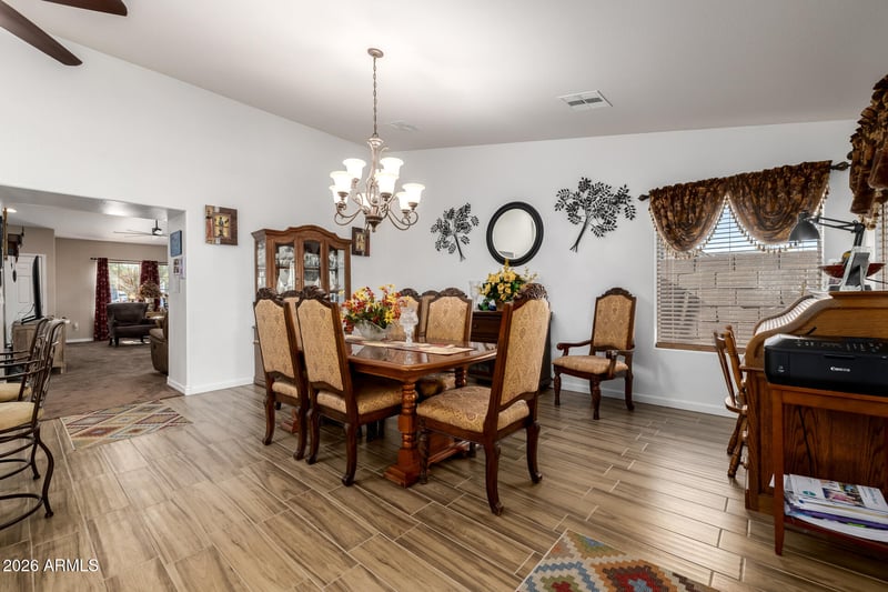 1964 Sawtooth Way, San Tan Valley, AZ 85144
