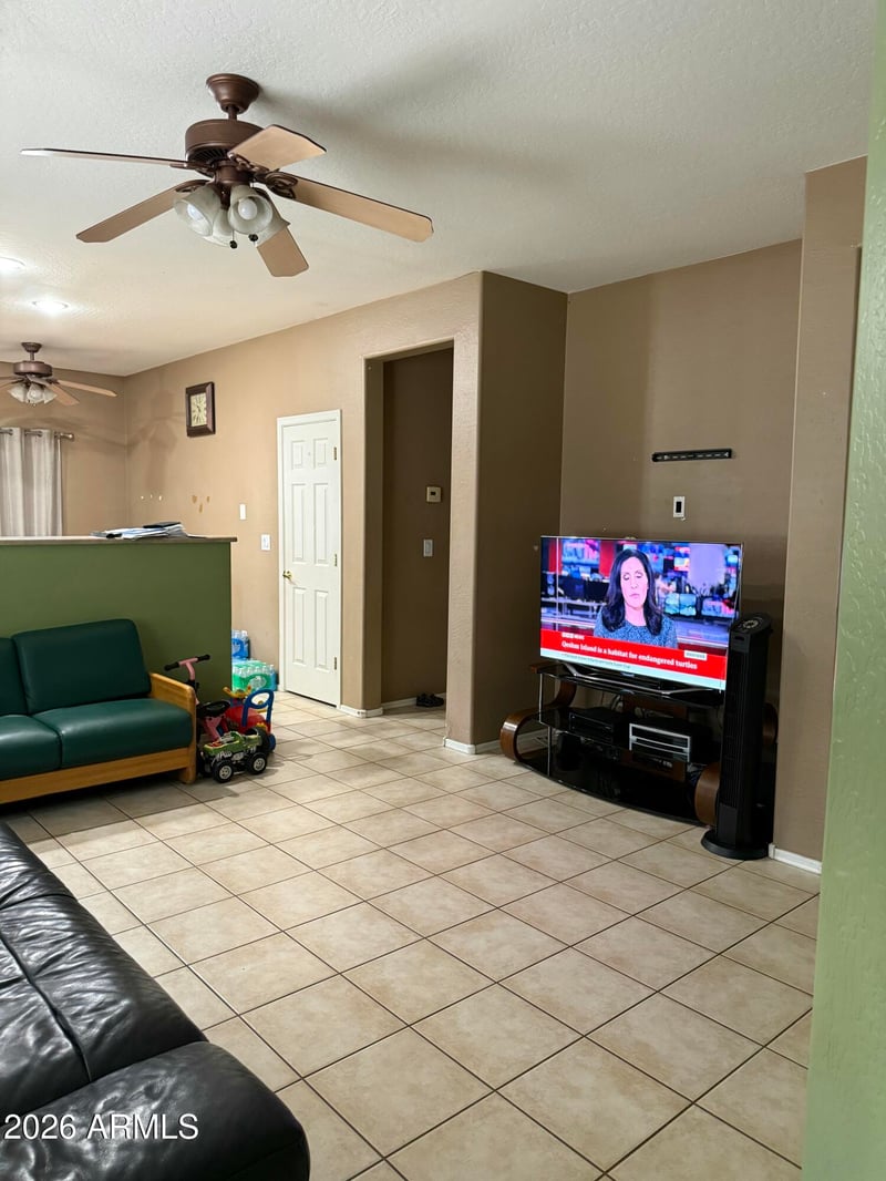 1964 W St Exupery Dr, Anthem, AZ 85086