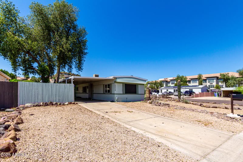 19640 25th Pl, Phoenix, AZ 85050