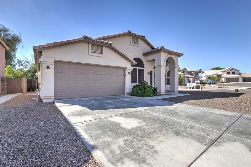 19640 N 15th Pl, Phoenix, AZ 85024