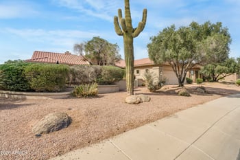 19640 Shinnecock Dr, Surprise, AZ 85374