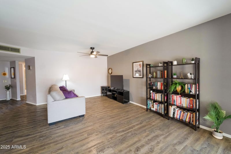 19642 Camino Del Sol Rd, Sun City West, AZ 85375