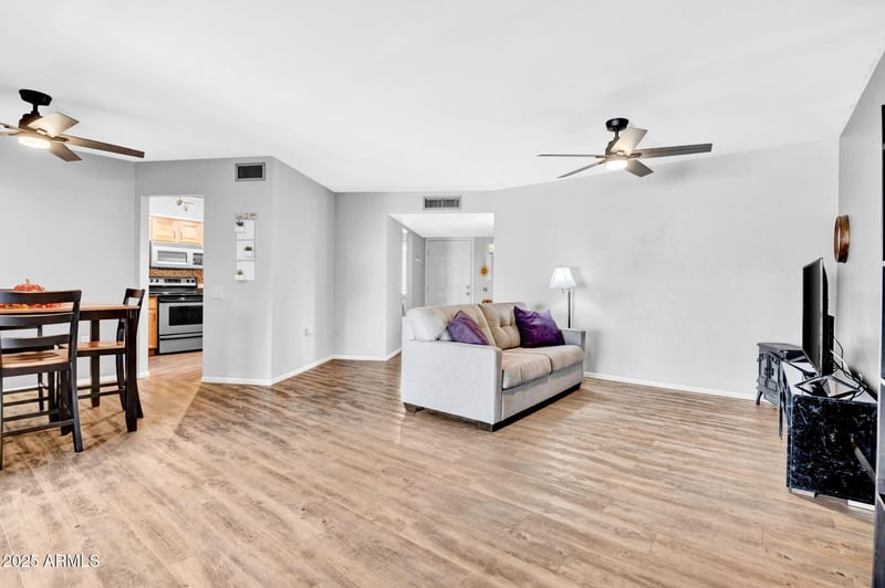 19642 Camino Del Sol Rd, Sun City West, AZ 85375