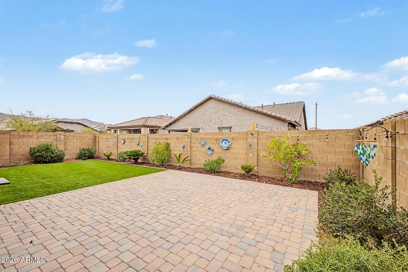 19644 Badgett Ln, Litchfield Park, AZ 85340