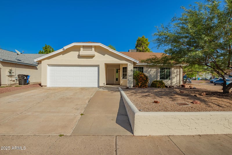 19645 3rd Ave, Phoenix, AZ 85027