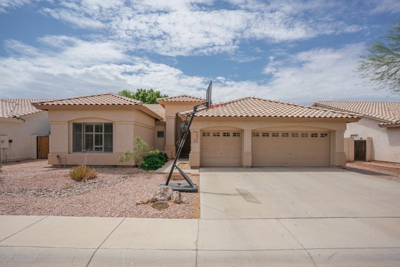 1965 E Divot Dr, Tempe, AZ 85283