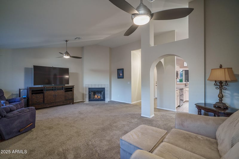 19650 34th Pl, Phoenix, AZ 85050