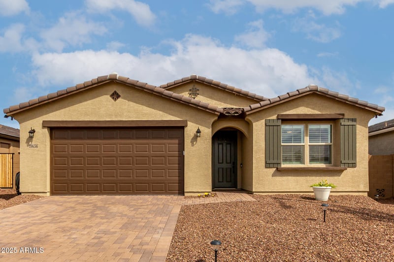 19656 Cambridge Ave, Buckeye, AZ 85396
