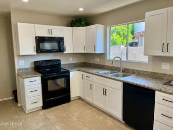 19658 48th Ave, Glendale, AZ 85308