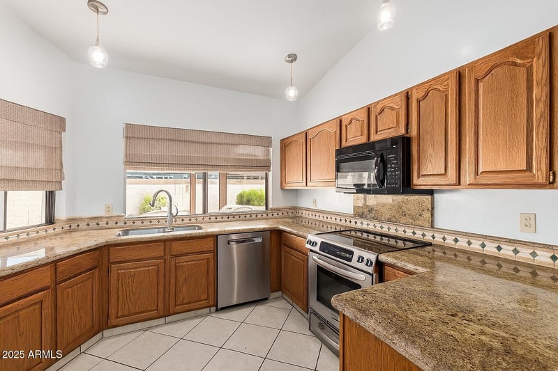 1966 Belmont Dr, Tempe, AZ 85284