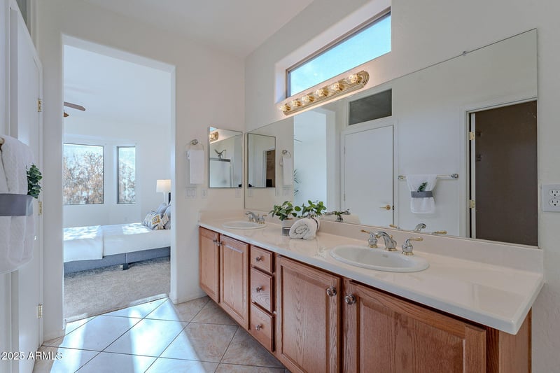 19661 Echo Rim Dr, Surprise, AZ 85387