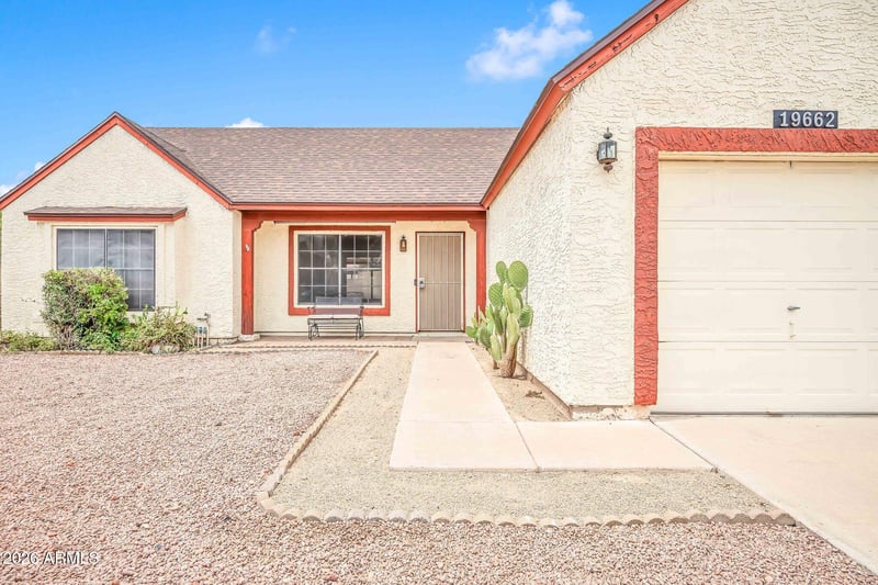 19662 N 8th Pl, Phoenix, AZ 85024