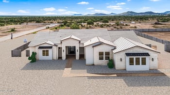 1969 Long Rifle Rd, Phoenix, AZ 85086