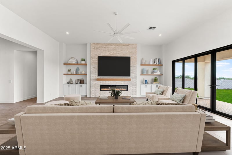 1969 Long Rifle Rd, Phoenix, AZ 85086