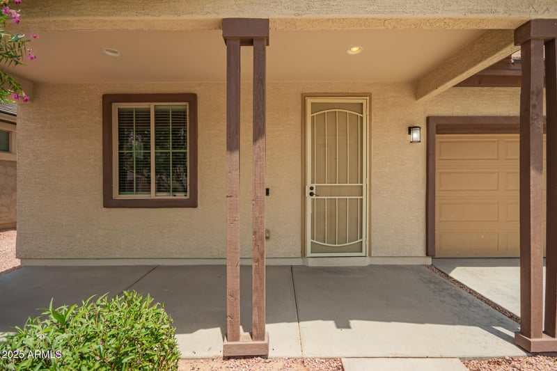 19698 Pinchot Dr, Buckeye, AZ 85396
