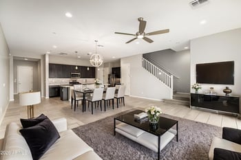 1970 Desert Hollow Dr, Phoenix, AZ 85085