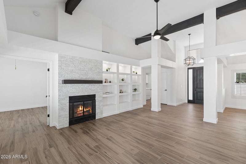 1970 E Sunburst Ln, Tempe, AZ 85284