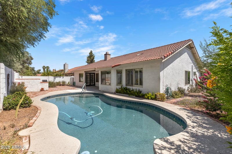 1970 E Sunburst Ln, Tempe, AZ 85284