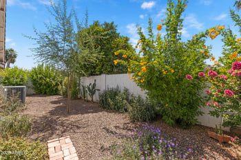 1970 Sunburst Ln, Tempe, AZ 85284