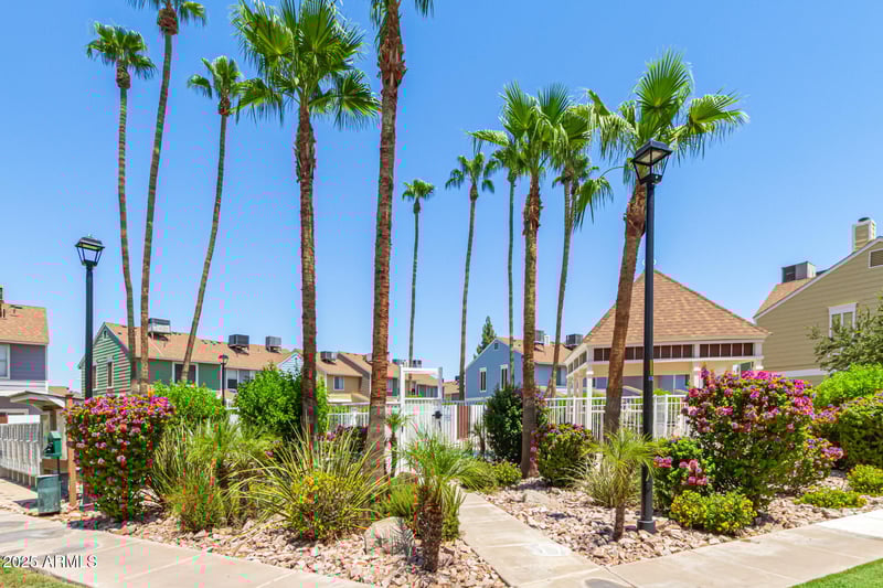 1970 Hartford St #88, Chandler, AZ 85225