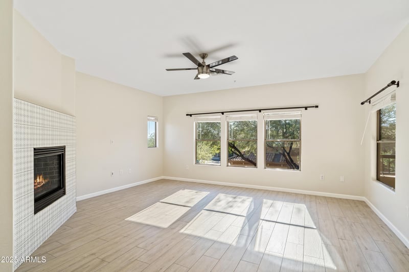 19700 76th St #2105, Scottsdale, AZ 85255