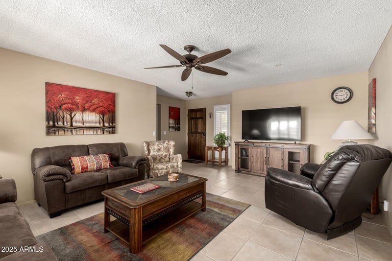 19702 98th Ln, Peoria, AZ 85382