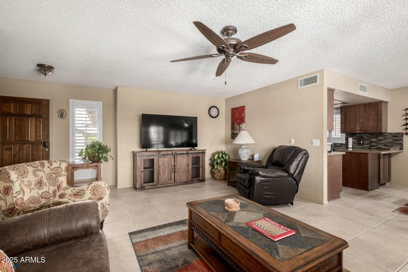 19702 98th Ln, Peoria, AZ 85382