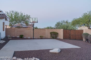 19707 Mariposa Dr, Litchfield Park, AZ 85340