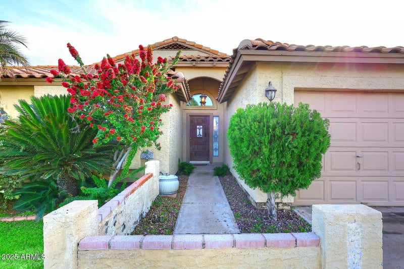 1971 Buena Vista Dr, Tempe, AZ 85284