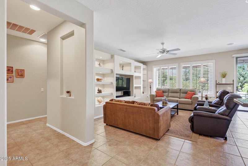 19710 Tolby Creek Ct, Surprise, AZ 85387