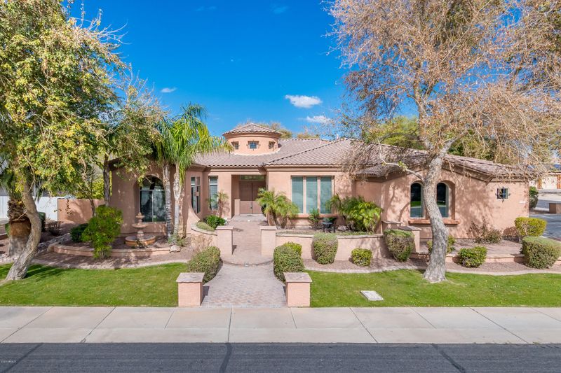 1972 E Gemini Pl, Chandler, AZ 85249