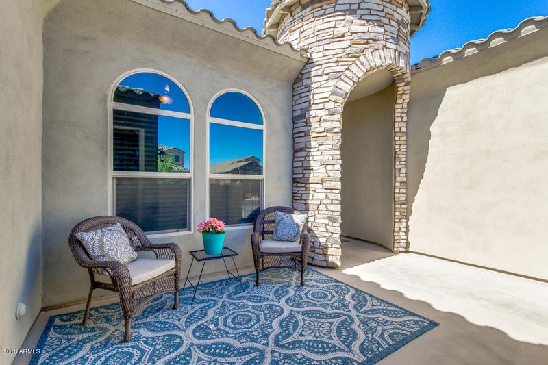 19720 E Raven Dr, Queen Creek, AZ 85142