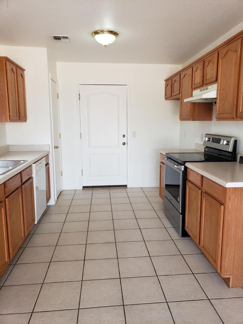 19728 E Chestnut Dr, Queen Creek, AZ 85142