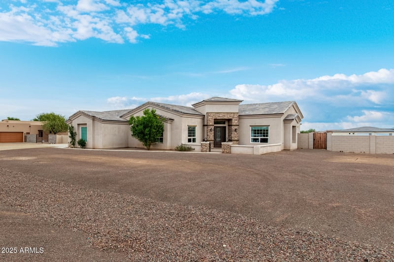 19731 Amelia Ave, Buckeye, AZ 85396
