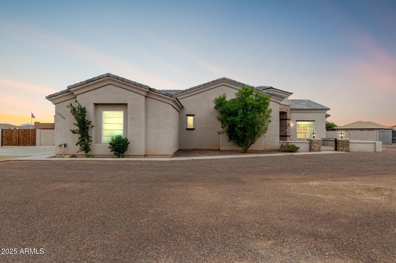 19731 Amelia Ave, Buckeye, AZ 85396