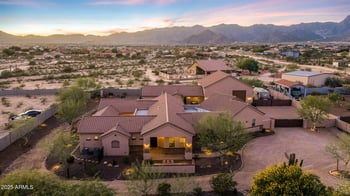 19737 Mariposa Dr, Litchfield Park, AZ 85340