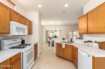 19740 Wind Rose Way, Surprise, AZ 85374