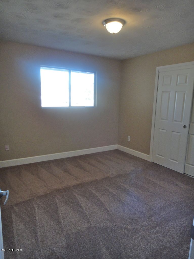 1975 E El Parque Dr, Tempe, AZ 85282