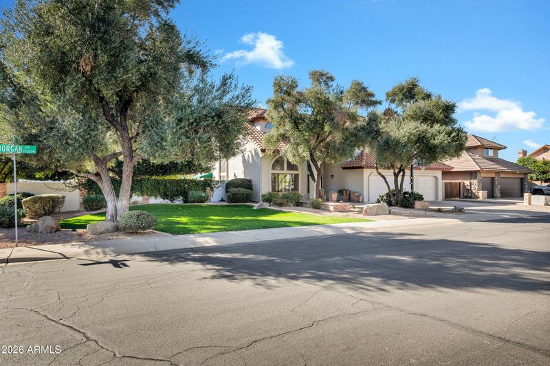 1975 E Morgan Dr, Tempe, AZ 85284