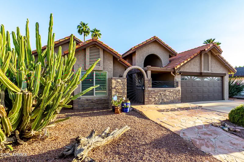 1975 Sunburst Ln, Tempe, AZ 85284