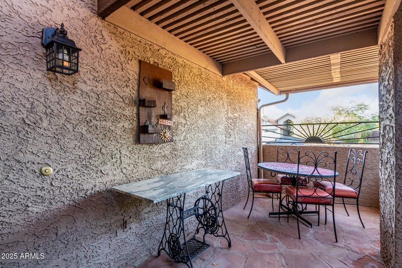 1975 Sunburst Ln, Tempe, AZ 85284