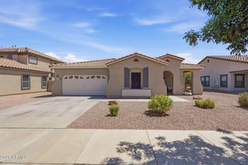 19753 Reins Rd, Queen Creek, AZ 85142