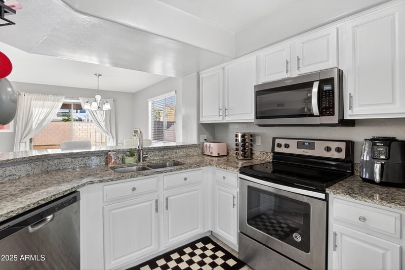 1976 172nd Ln, Goodyear, AZ 85338