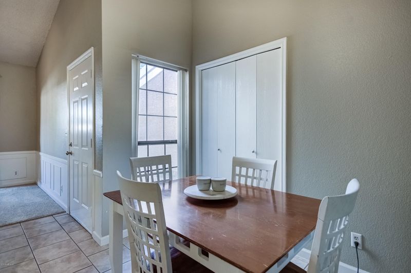 1976 N Lemon Tree Ln #44, Chandler, AZ 85224