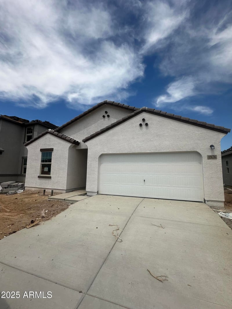 1976 Night Rider Rd, San Tan Valley, AZ 85140
