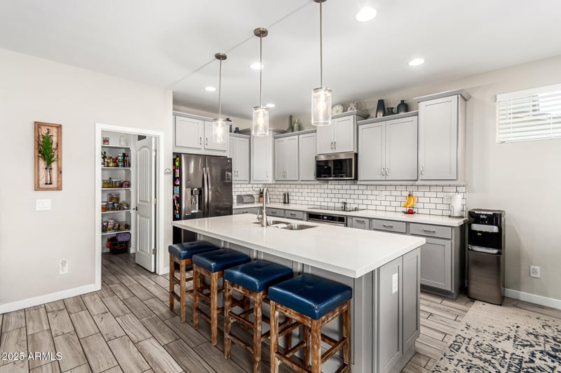 19776 Pinchot Dr, Buckeye, AZ 85396